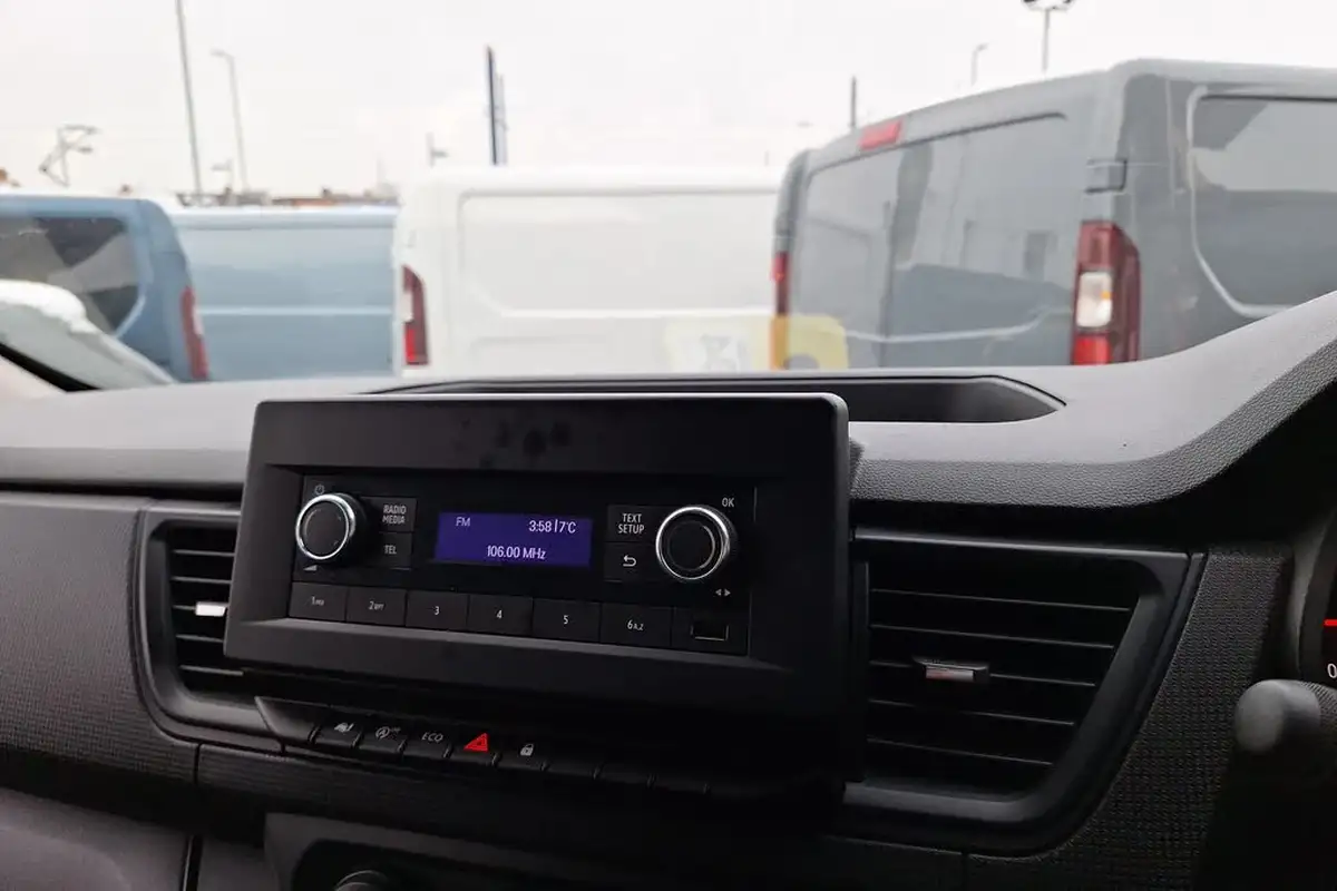2023-renault-trafic-20dci-ll30-130-start-big-20