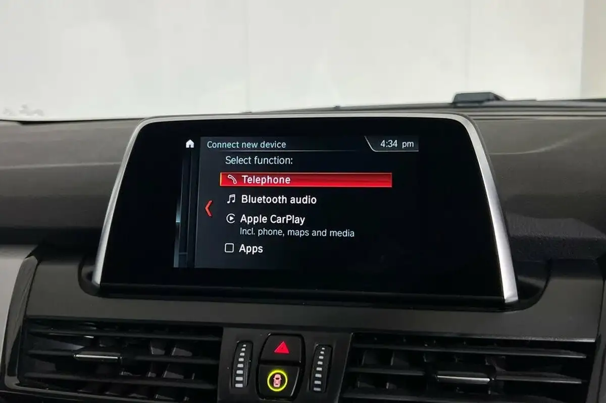 2021-bmw-2-series-15td-216d-se-gran-big-27