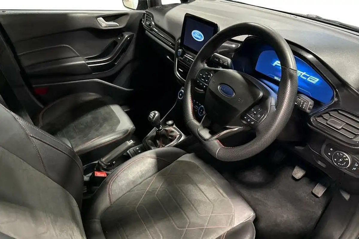 2022-ford-fiesta-10t-st-line-x-100ps-big-8