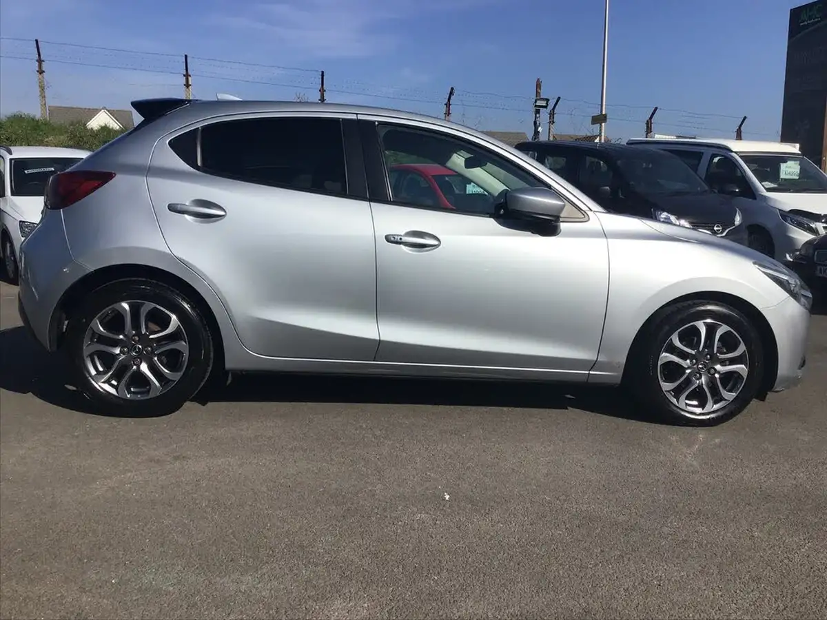 2018-mazda-mazda2-15-gt-sport-nav-115ps-ss-big-2