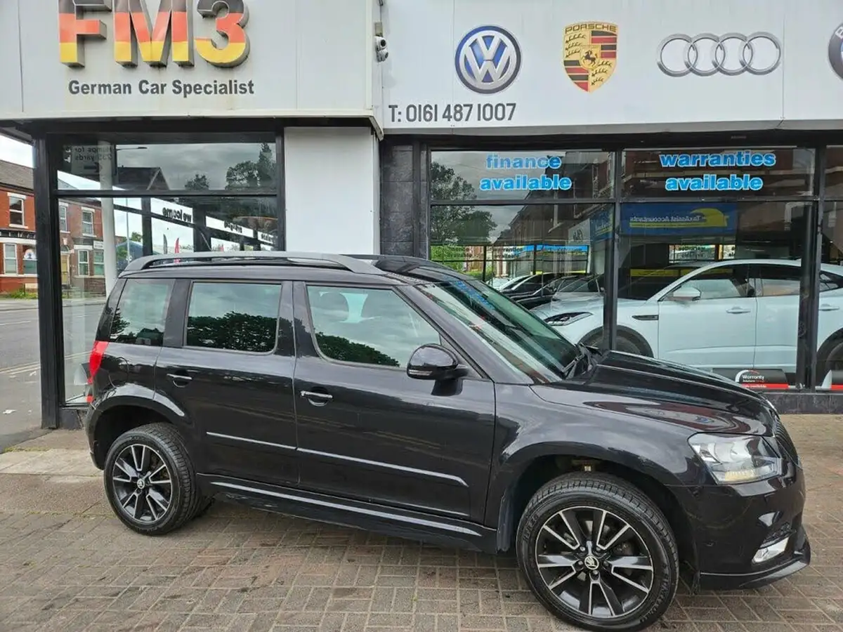 2015-skoda-yeti-20tdi-black-edition-dsg-big-7
