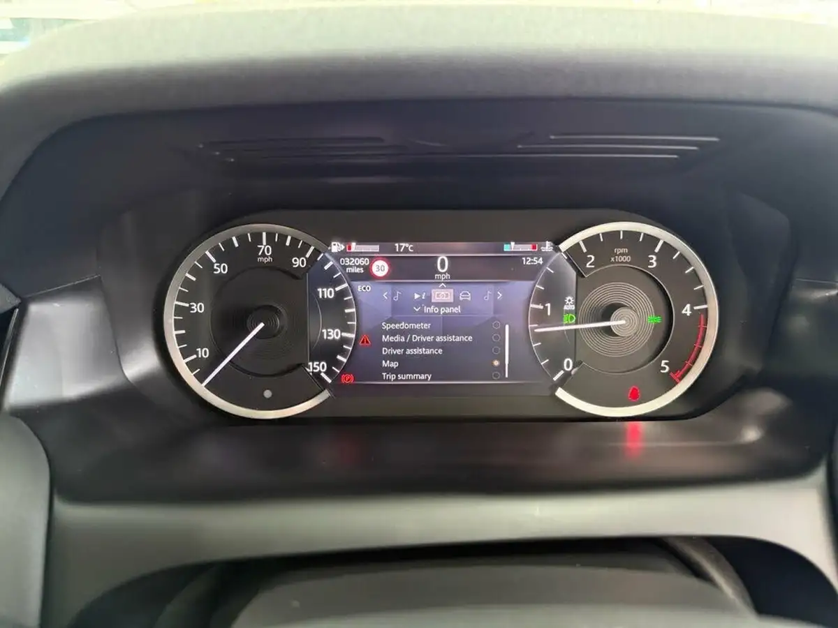 2021-land-rover-discovery-sport-20-d165-s-big-32