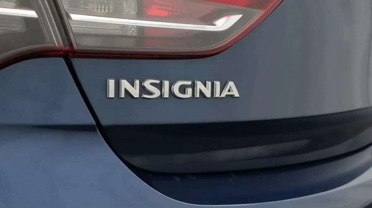 2021-vauxhall-insignia-grand-sport-20-turbo-d-sri-premium-auto-big-20