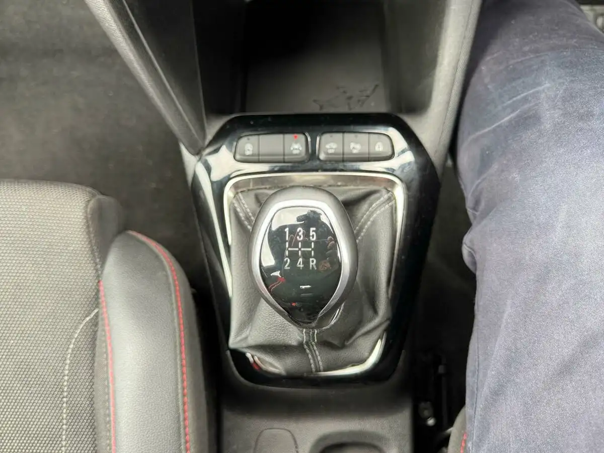 2023-vauxhall-corsa-12i-gs-big-17
