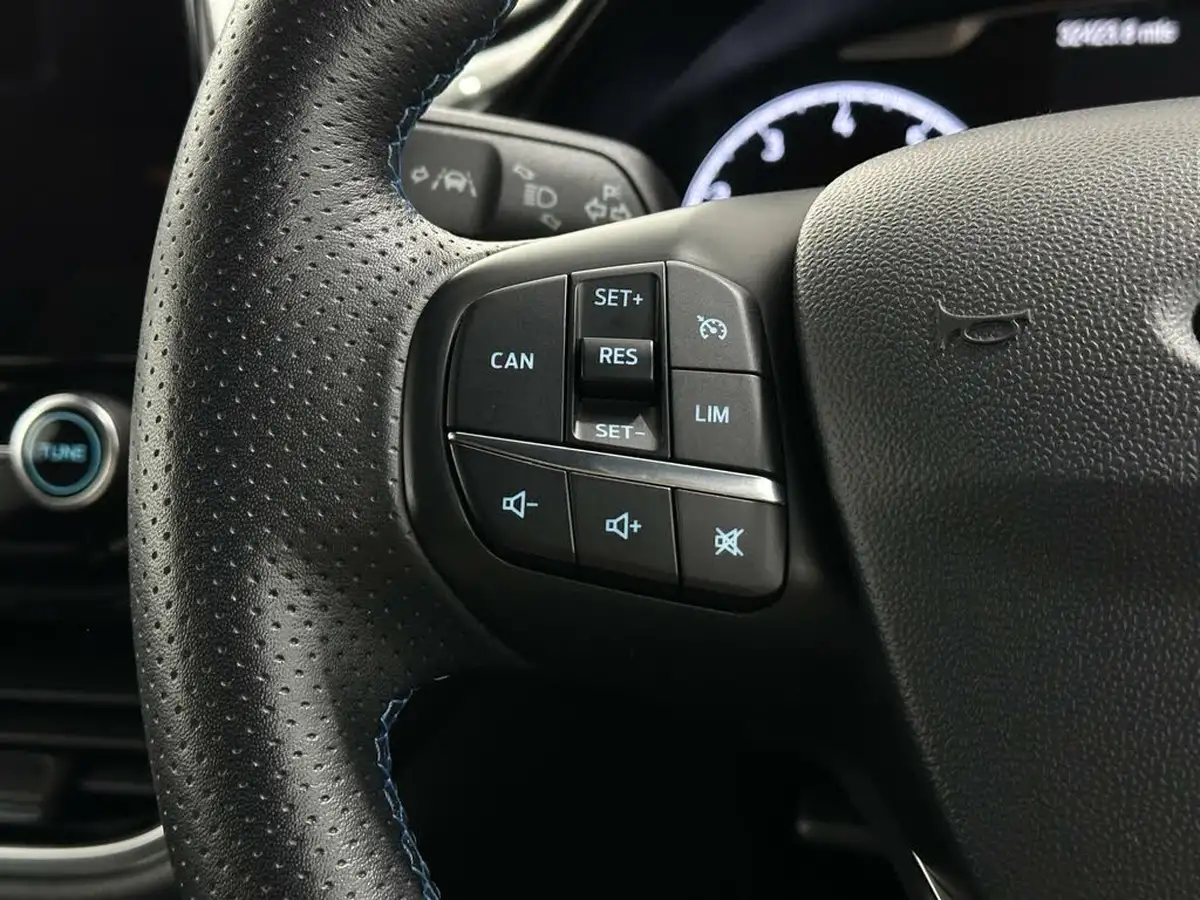 2019-ford-fiesta-15t-st-2-3d-big-11