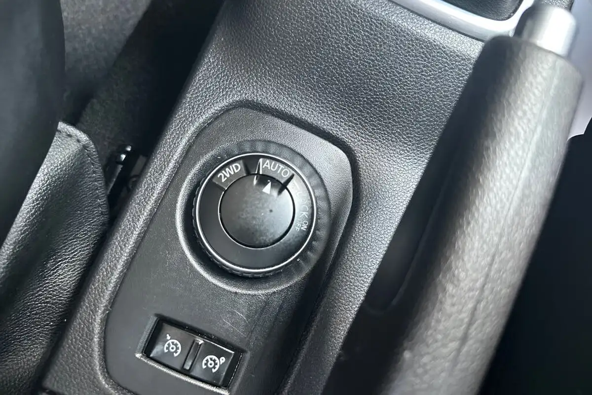 2019-dacia-duster-15dci-prestige-4x4-big-43