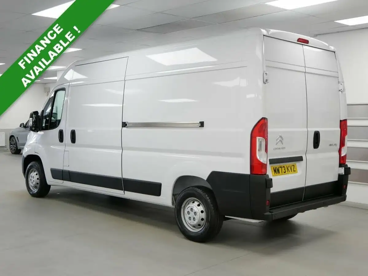 2023-citroen-relay-22bluehdi-35-l3h2-enterprise-edition-panel-big-7