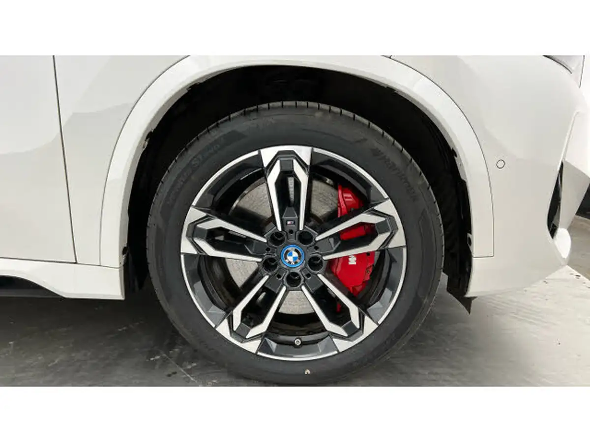 2024-bmw-x1-15-xdrive30e-m-sport-big-13