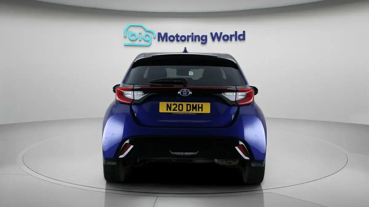 2021-toyota-yaris-15-vvt-i-dynamic-big-5