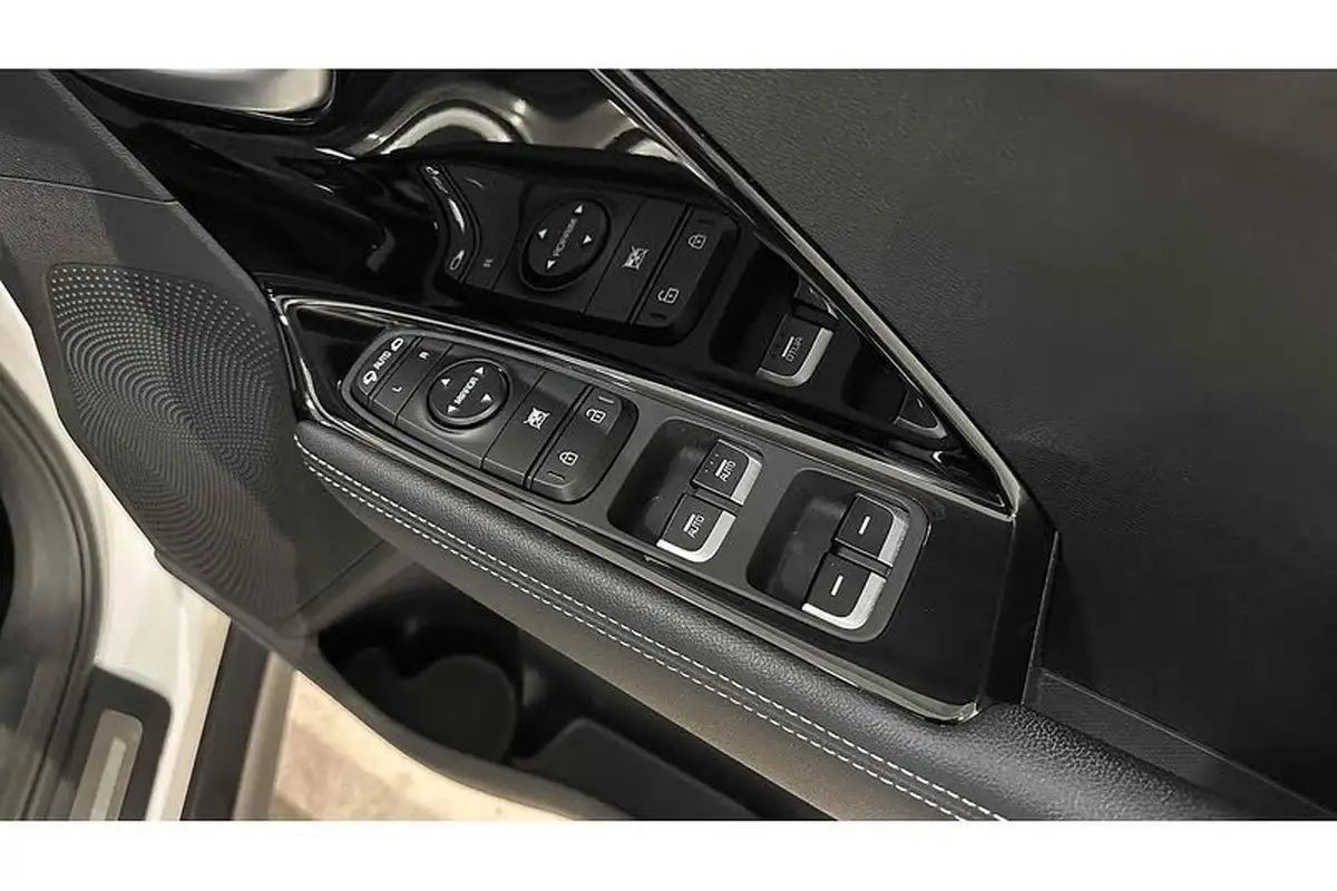 2022-kia-e-niro-ev-3-big-25