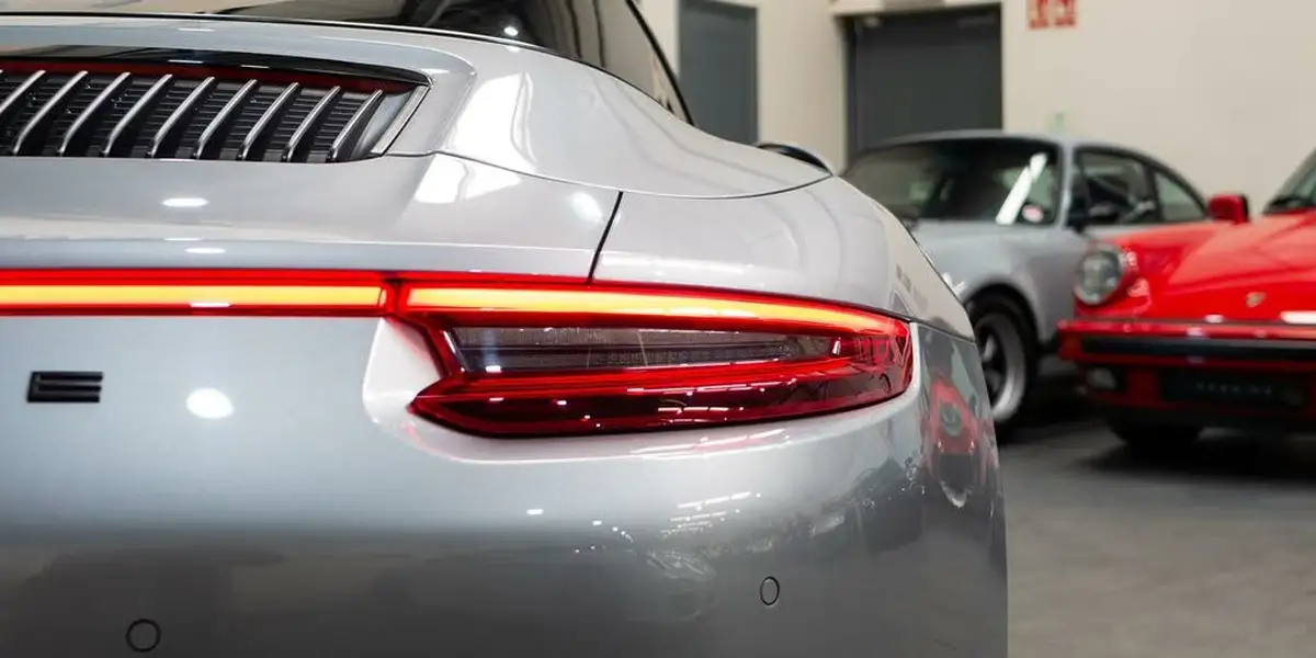 2017-porsche-911-30-targa-4-gts-pdk-big-58