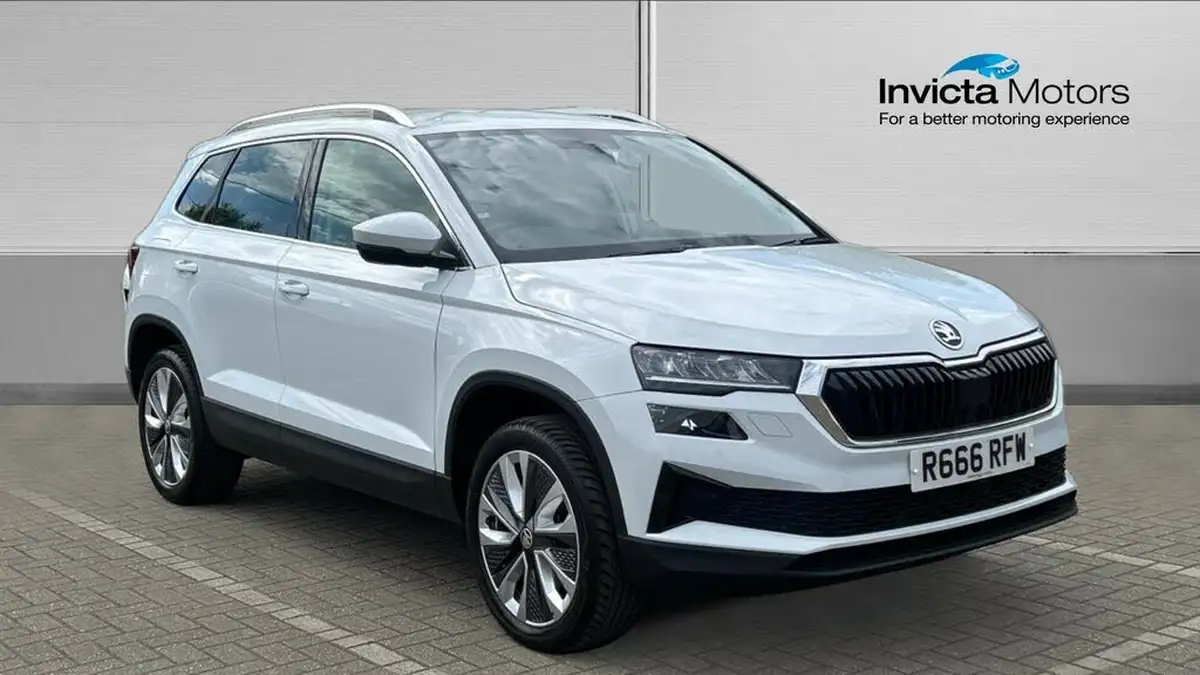 2023-skoda-karoq-15-tsi-se-l-dsg-big-0