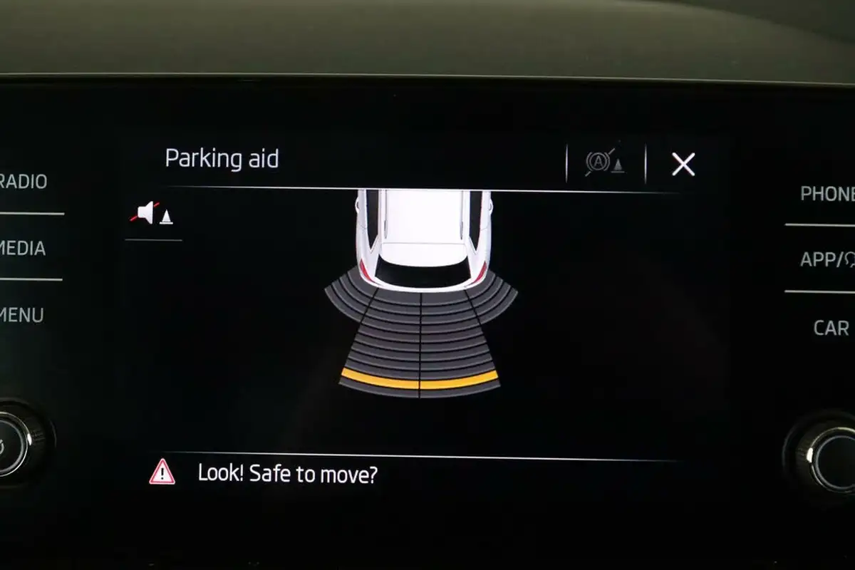 2021-skoda-kamiq-10-tsi-se-95ps-big-34