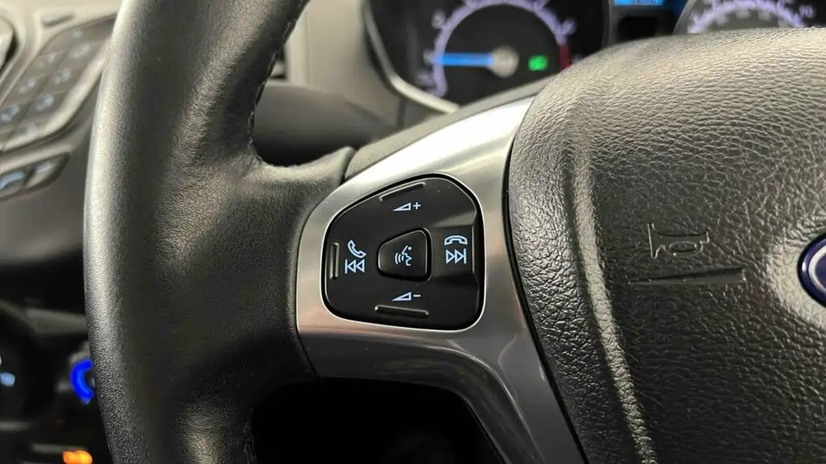 2017-ford-ecosport-10t-zetec-125ps-ss-big-17