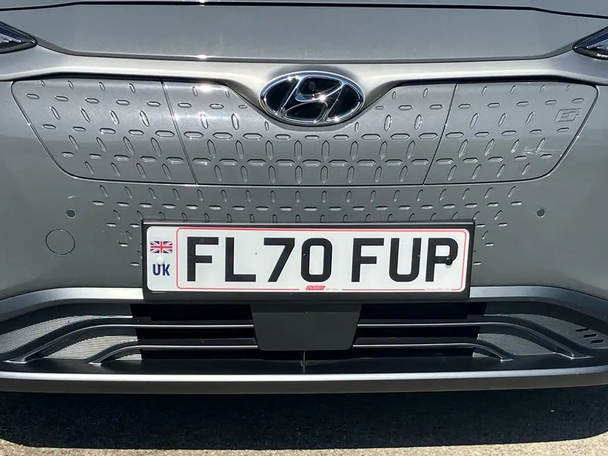 2020-hyundai-kona-e-premium-204ps-big-34