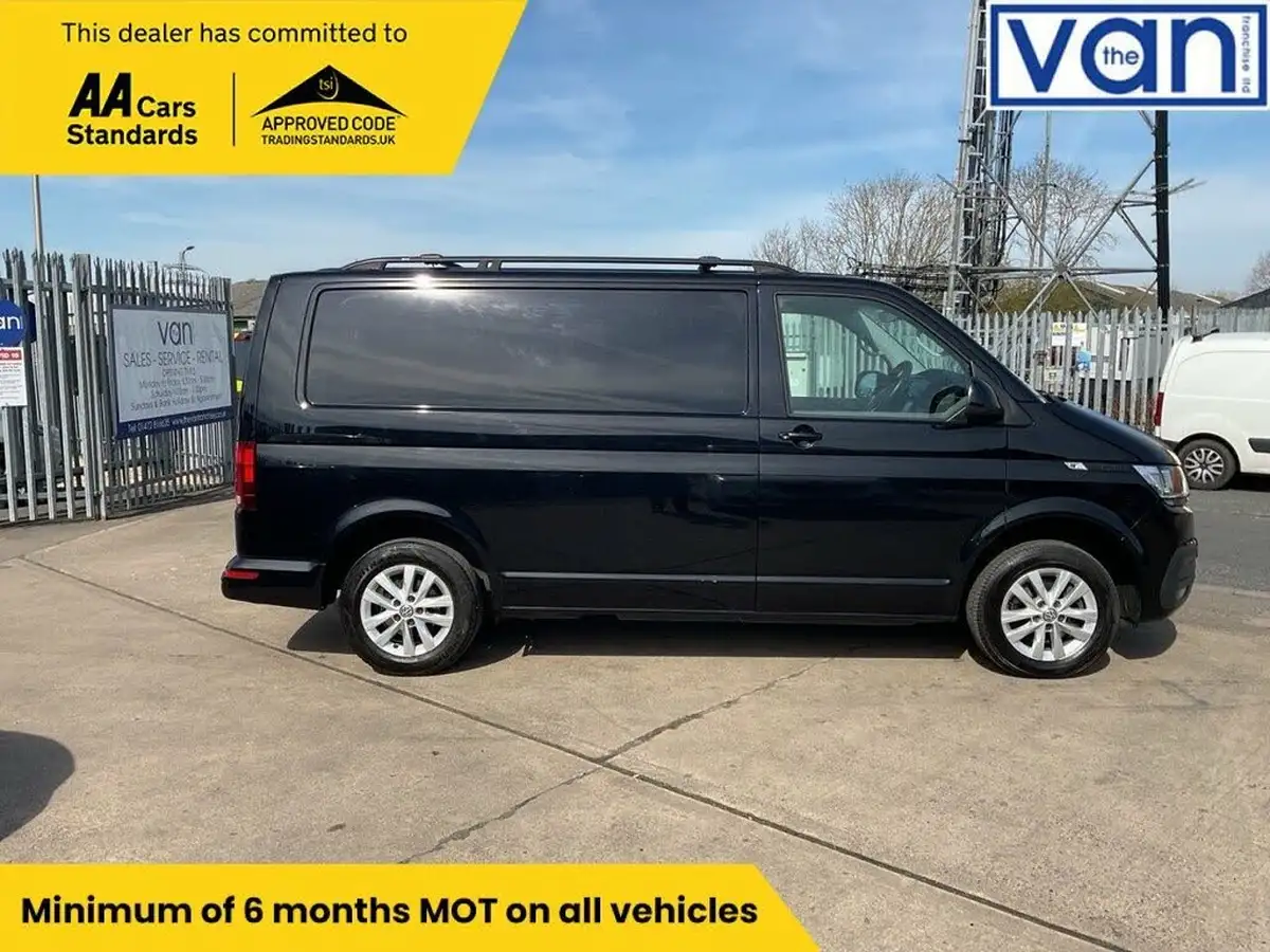 2022-volkswagen-transporter-20tdi-t28-highline-bmt-swb-110pseu6d-big-1