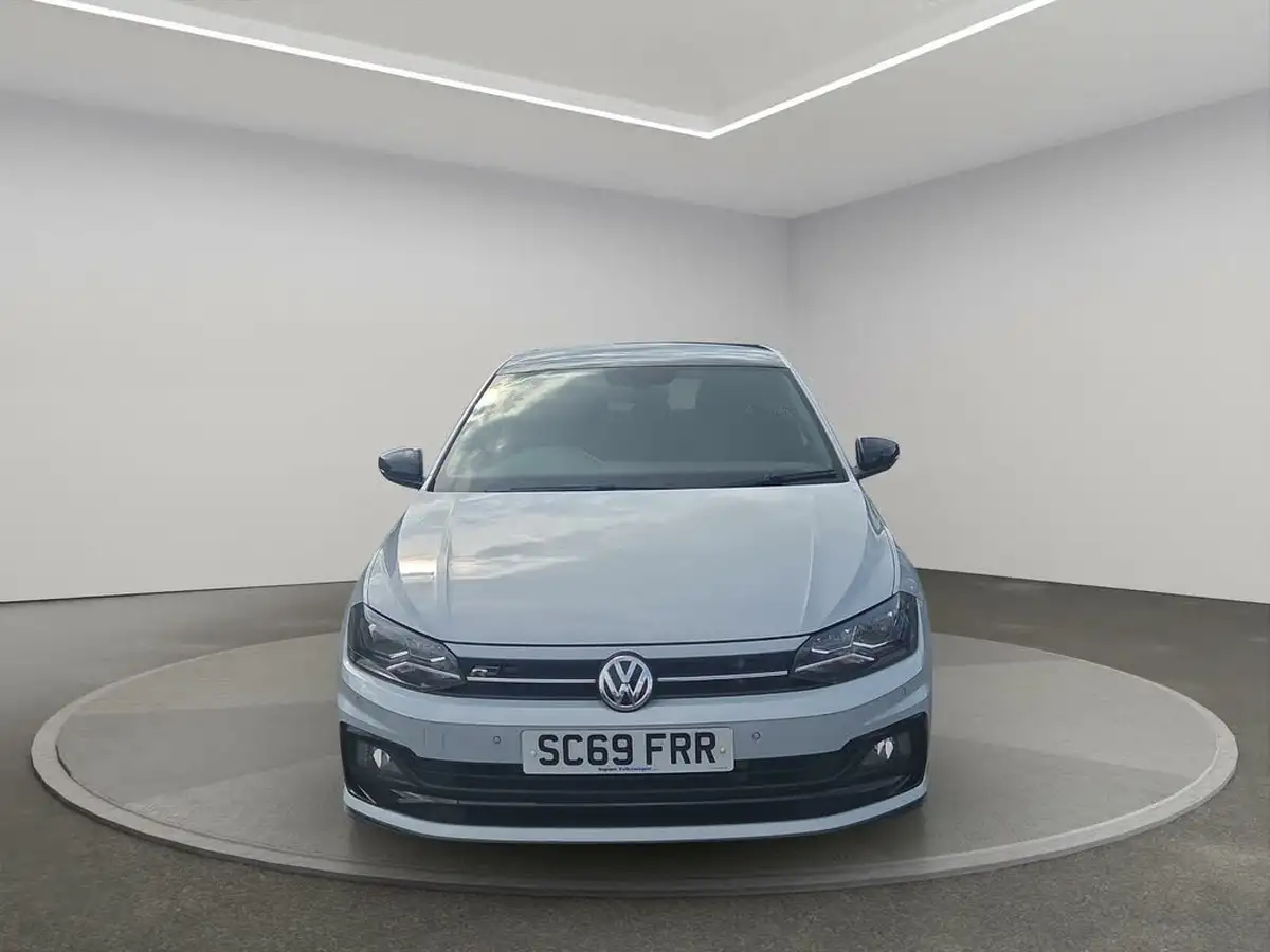 2020-volkswagen-polo-10-tsi-r-line-115ps-big-1