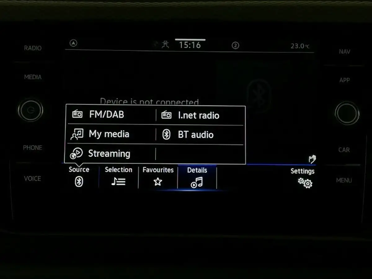 2022-volkswagen-polo-10-tsi-life-dsg-big-12