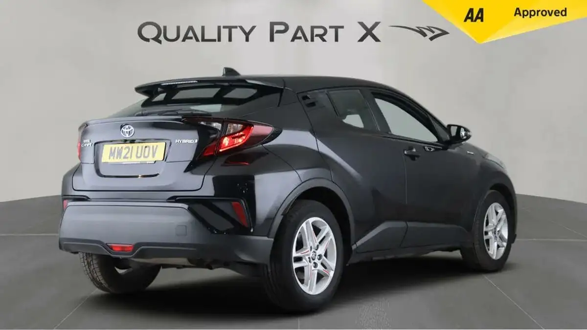 2021-toyota-c-hr-18-vvt-i-icon-big-4