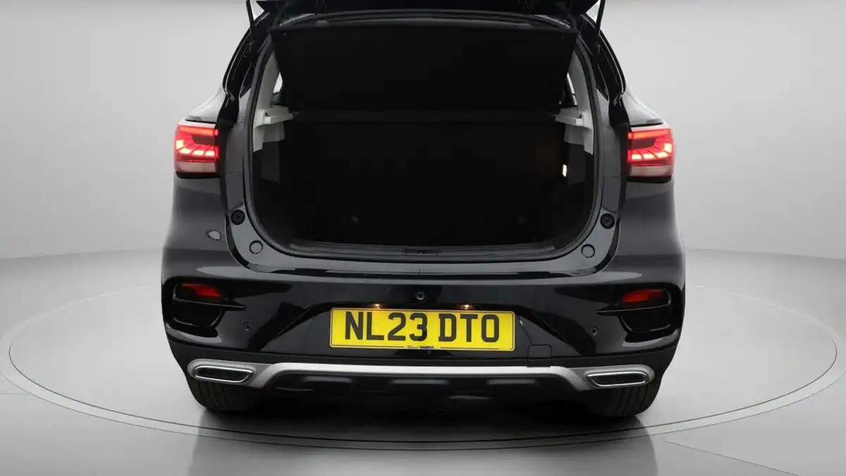 2023-mg-zs-suv-10t-gdi-excite-big-16