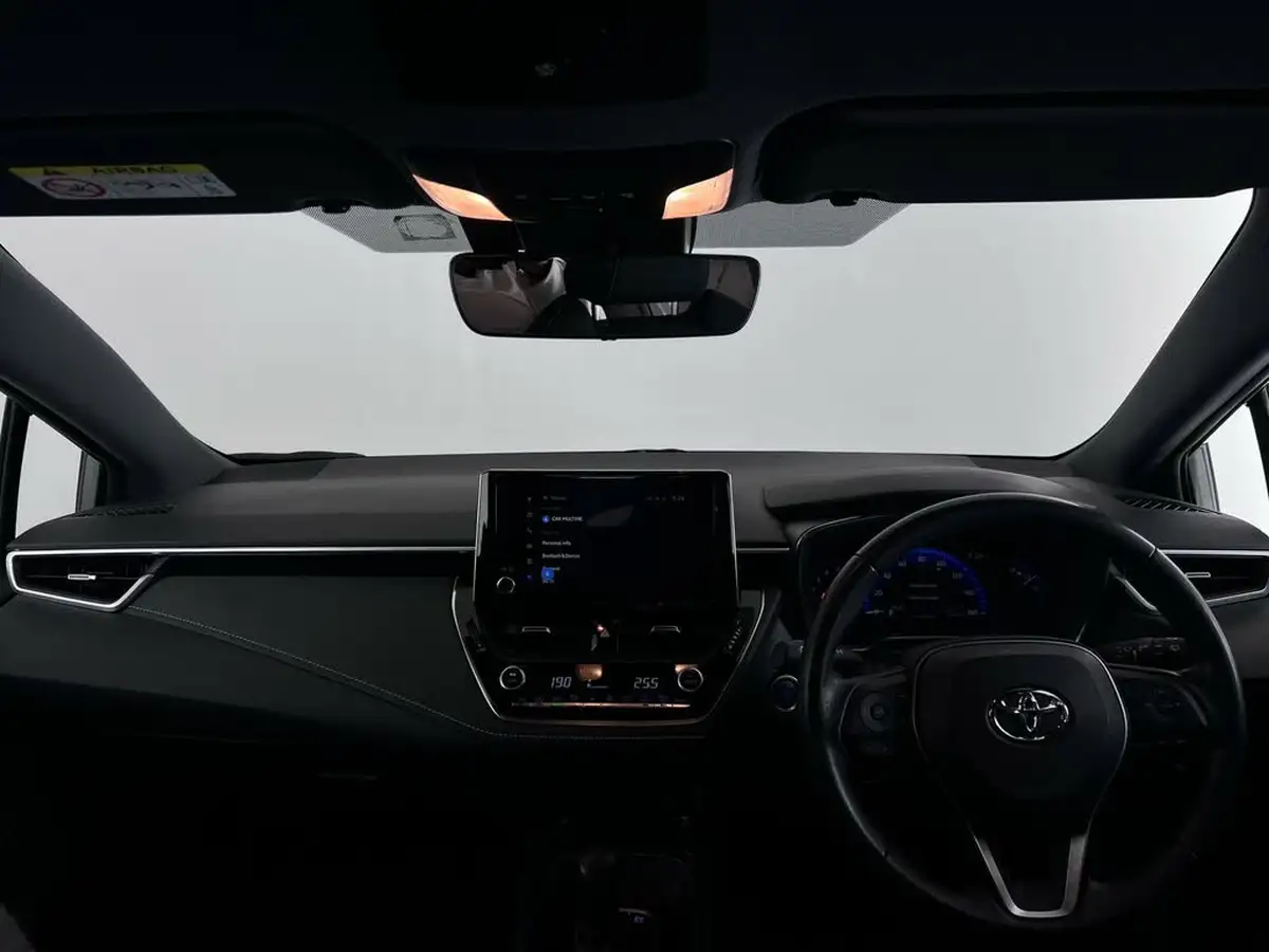2022-toyota-corolla-18-vvt-i-design-120bhp-trk-hatchback-5d-big-15