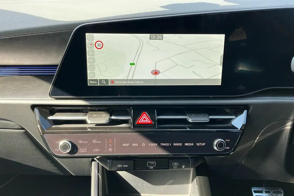 2024-kia-niro-16-gdi-4-127bhp-hev-132kwh-big-24