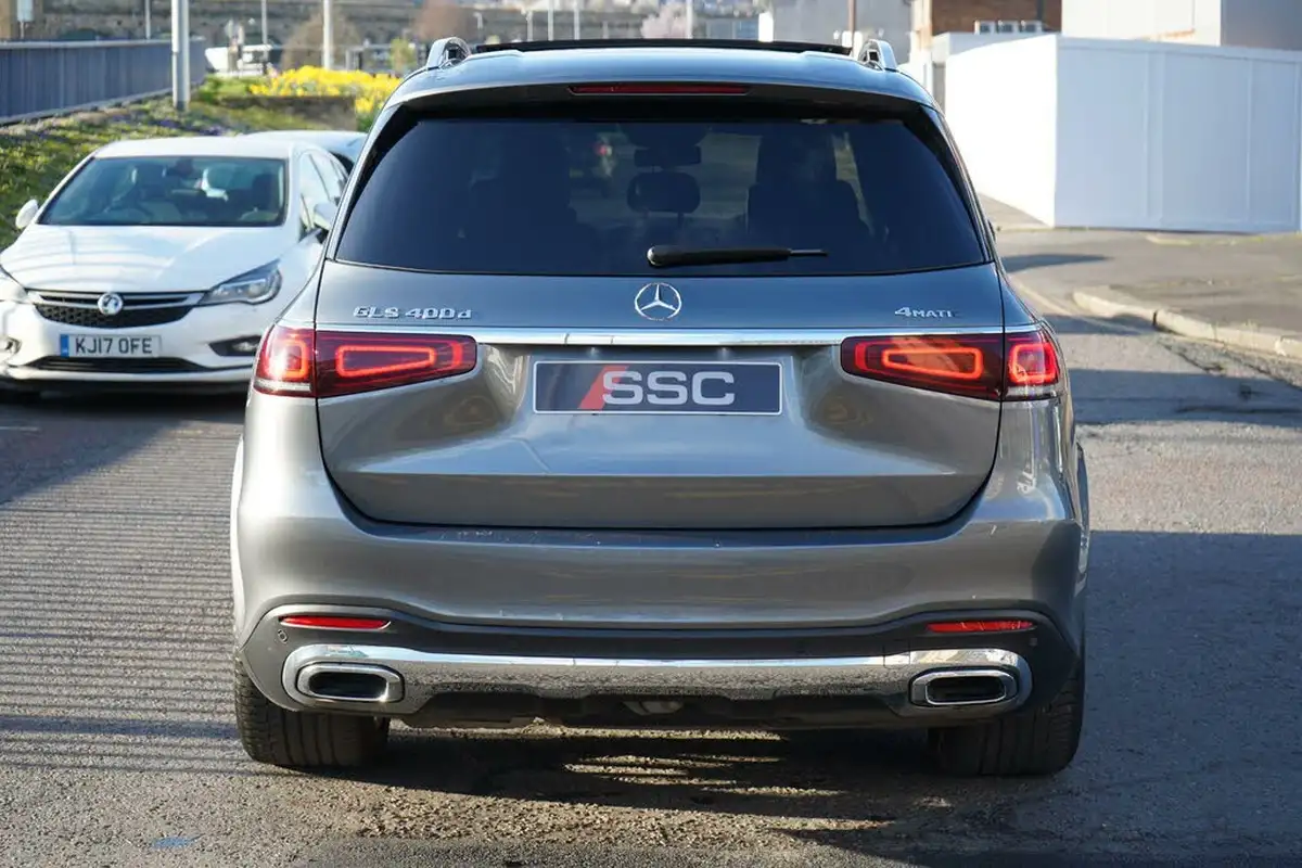 2021-mercedes-benz-gls-class-29d-gls400d-amg-line-premium-plus-big-10