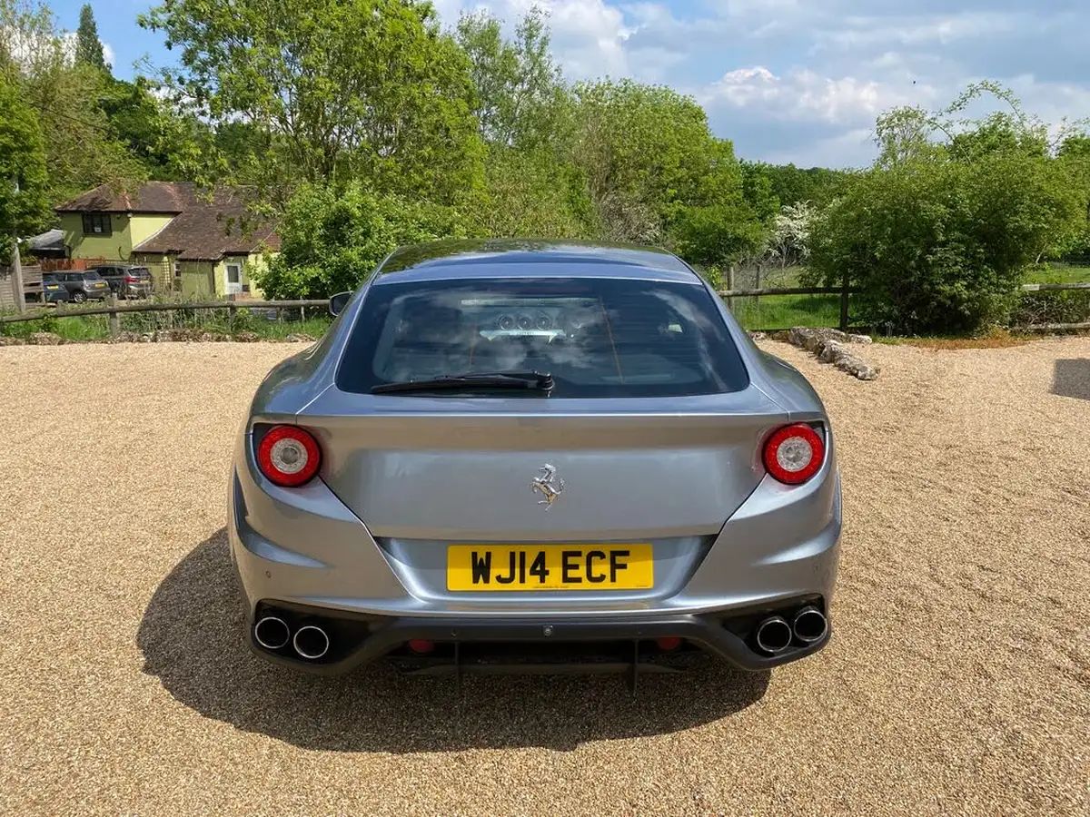2014-ferrari-ff-63-big-5