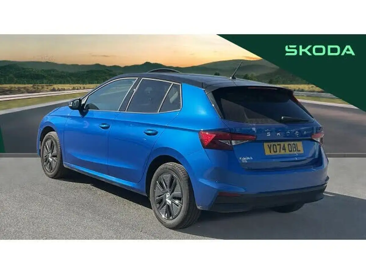 2025-skoda-fabia-10-tsi-design-edition-116ps-dsg-big-2