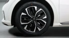 2022-kia-ev6-e-gt-line-320bhp-awd-small-18