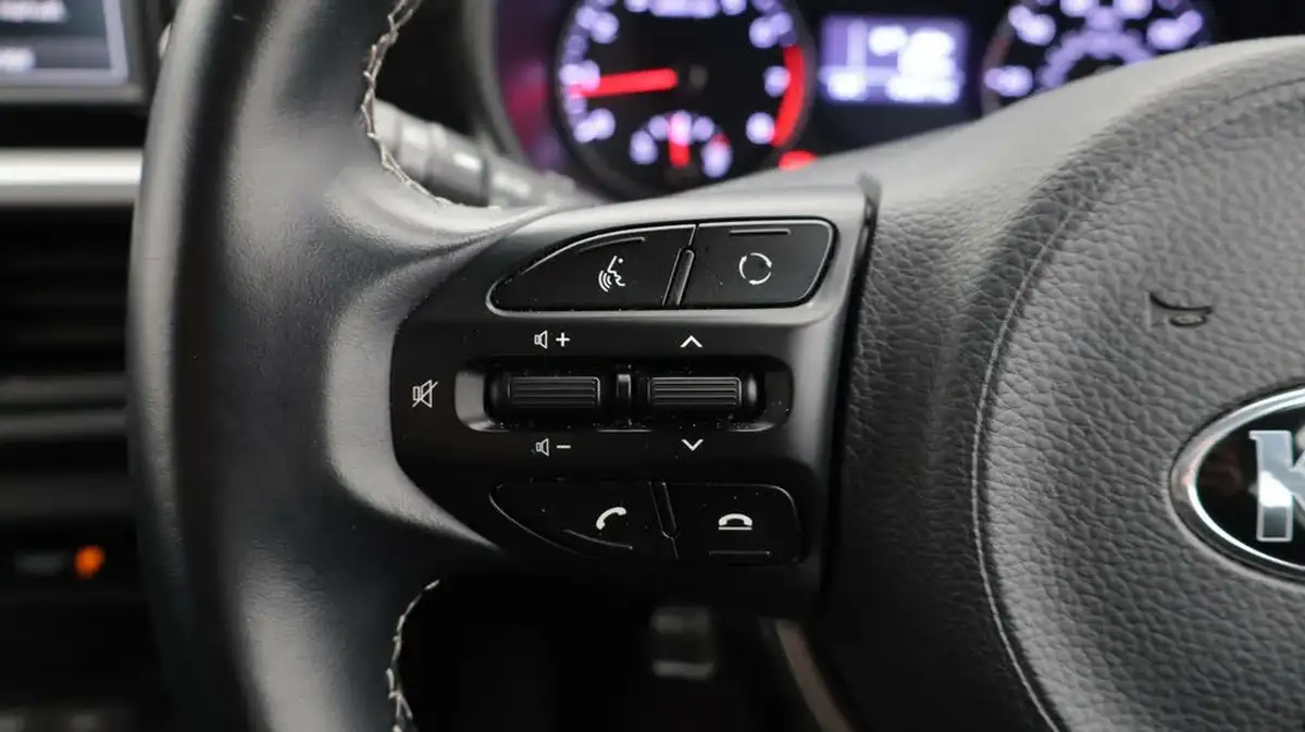 2020-kia-picanto-125-3-big-23