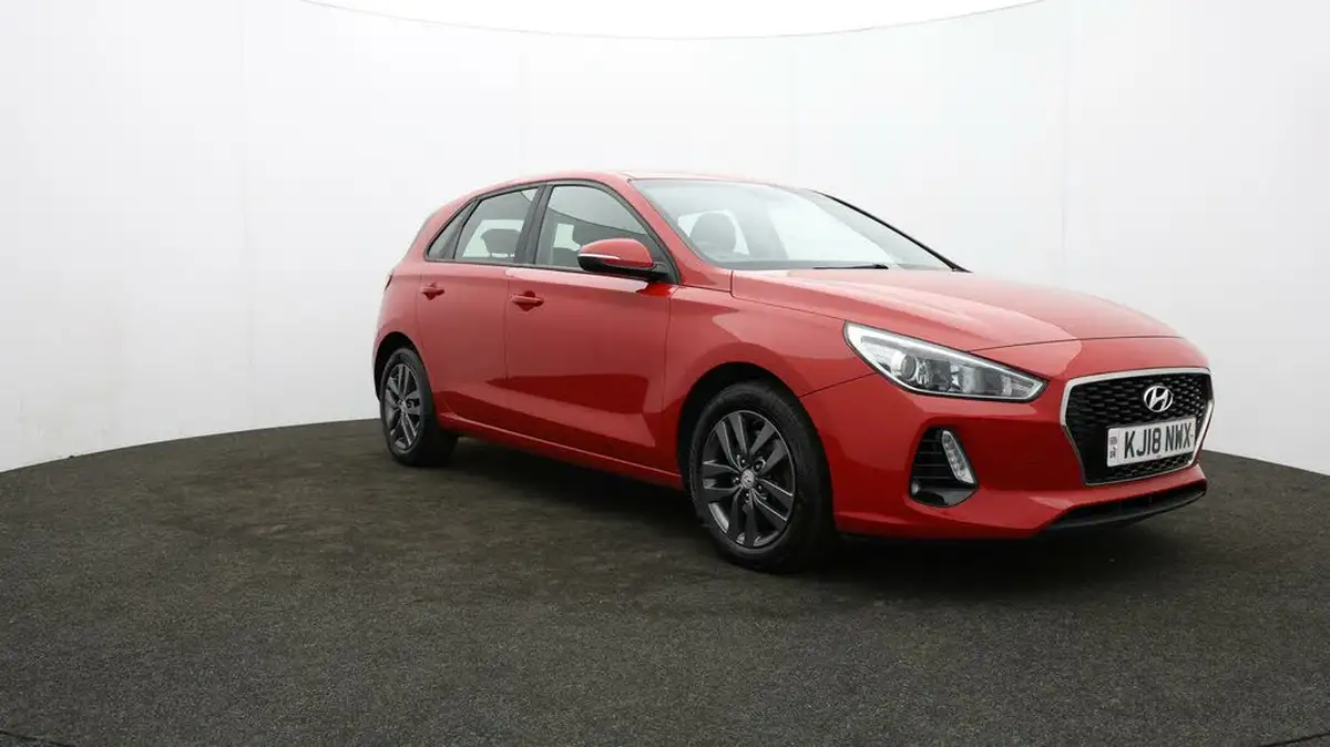 2018-hyundai-i30-16crdi-se-nav-109ps-blue-drive-isg-hatchback-1582cc-dct-big-40