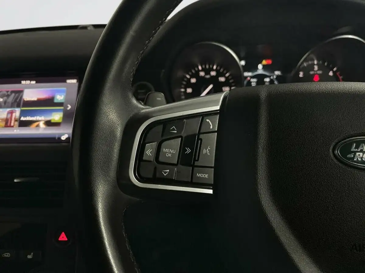 2018-land-rover-discovery-sport-20td4-landmark-big-15