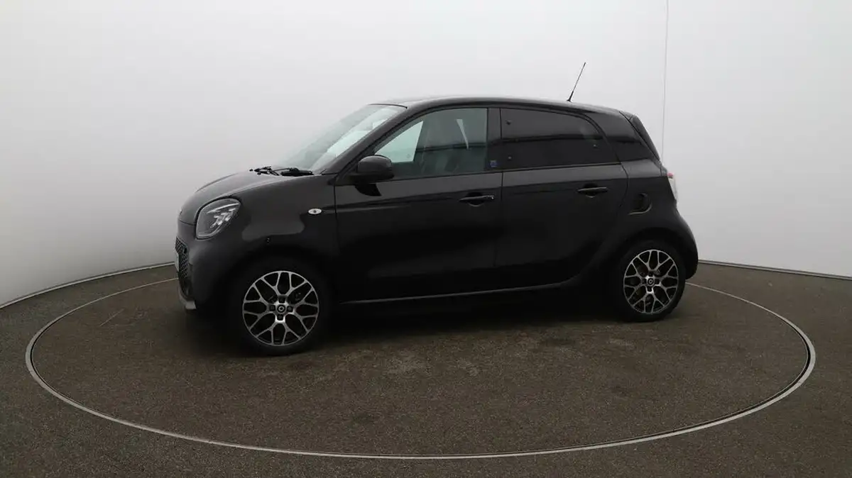 2022-smart-forfour-eq-exclusive-big-57