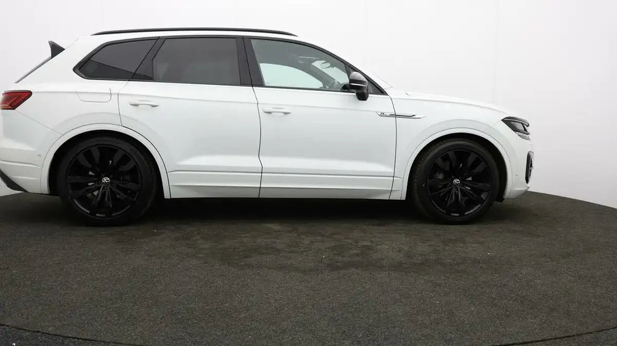 2021-volkswagen-touareg-30tdi-black-edition-286ps-big-30