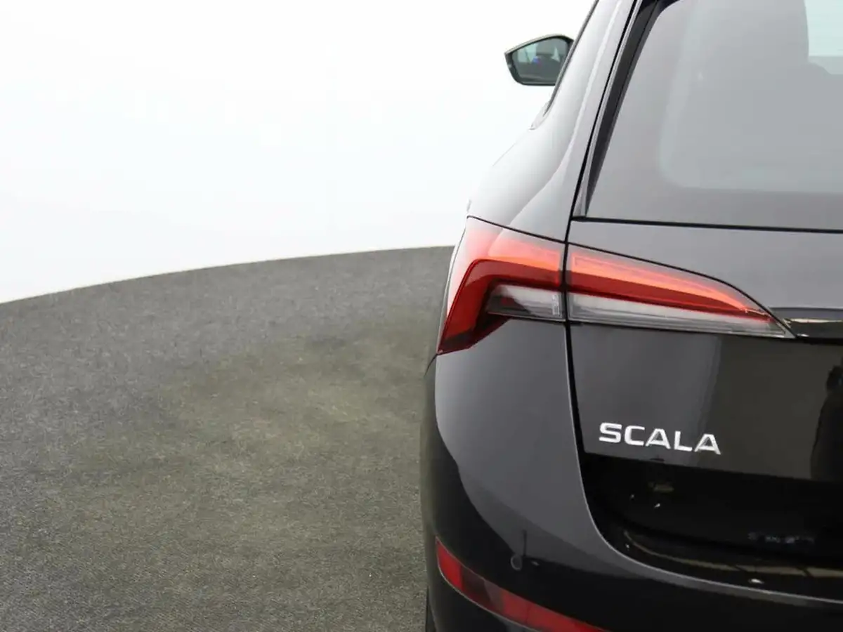 2022-skoda-scala-10-tsi-se-l-109ps-big-42