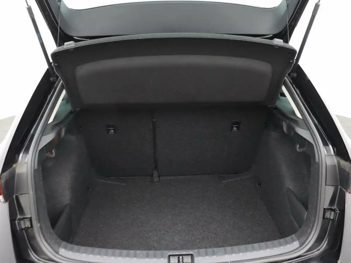 2022-skoda-scala-10-tsi-se-l-109ps-big-18