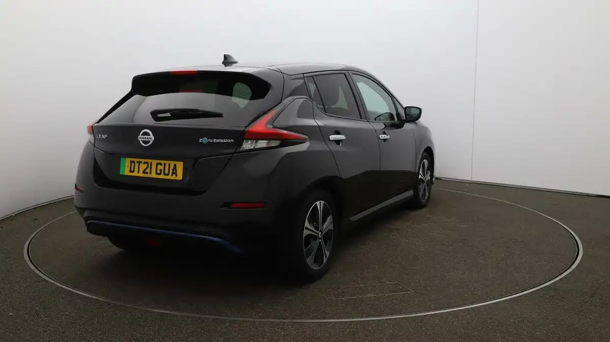2021-nissan-leaf-e-n-connecta-big-46