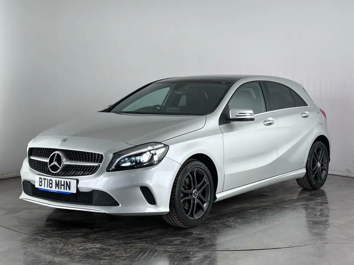 2018-mercedes-benz-a-class-21d-a200d-sport-edition-plus-7g-dct-big-1