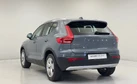 2019-volvo-xc40-20-t4-momentum-pro-awd-small-7