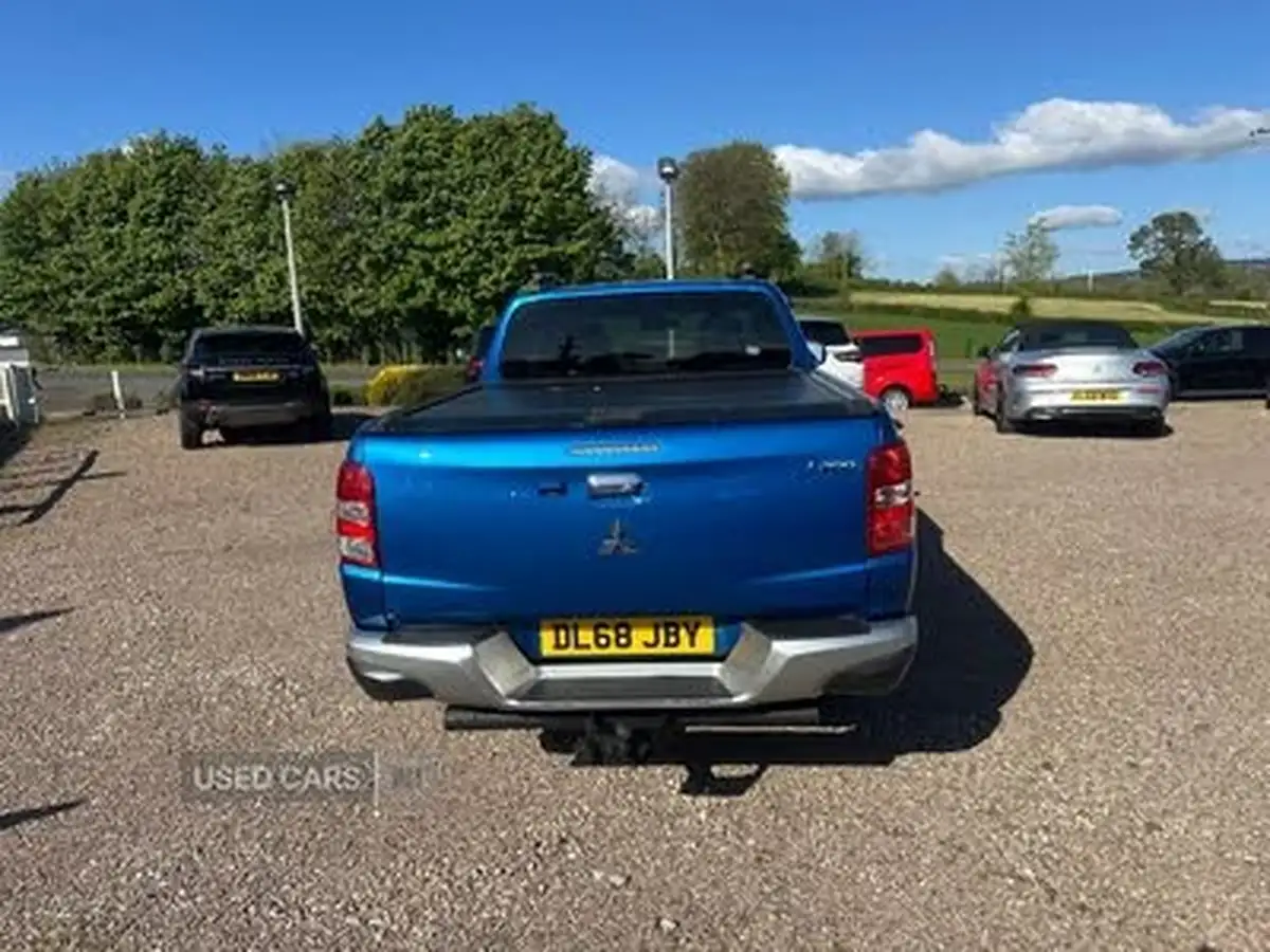 2019-mitsubishi-l200-24di-d-warrior-eu6b-big-12