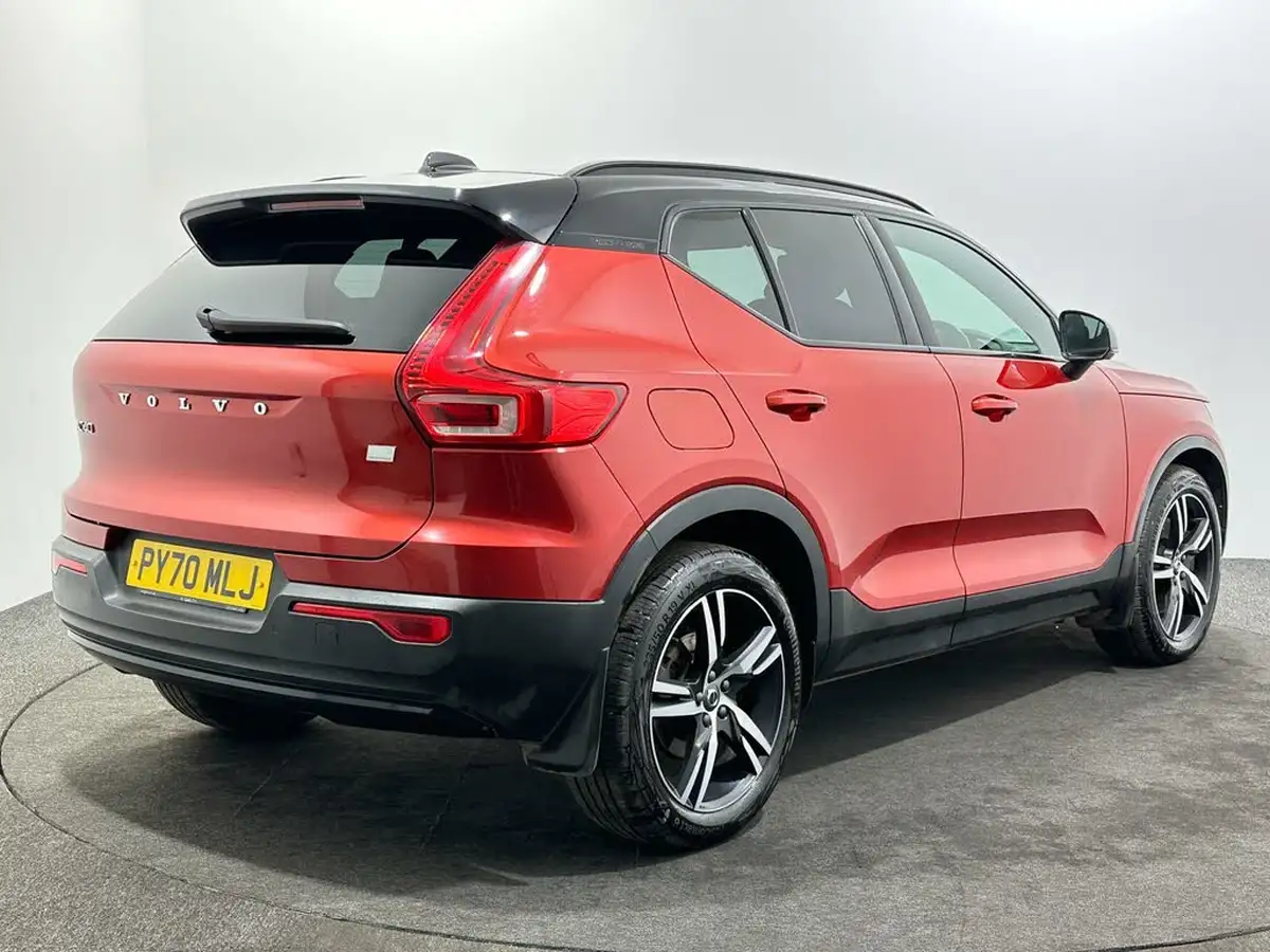 2021-volvo-xc40-15-t5-r-design-262bhp-big-6