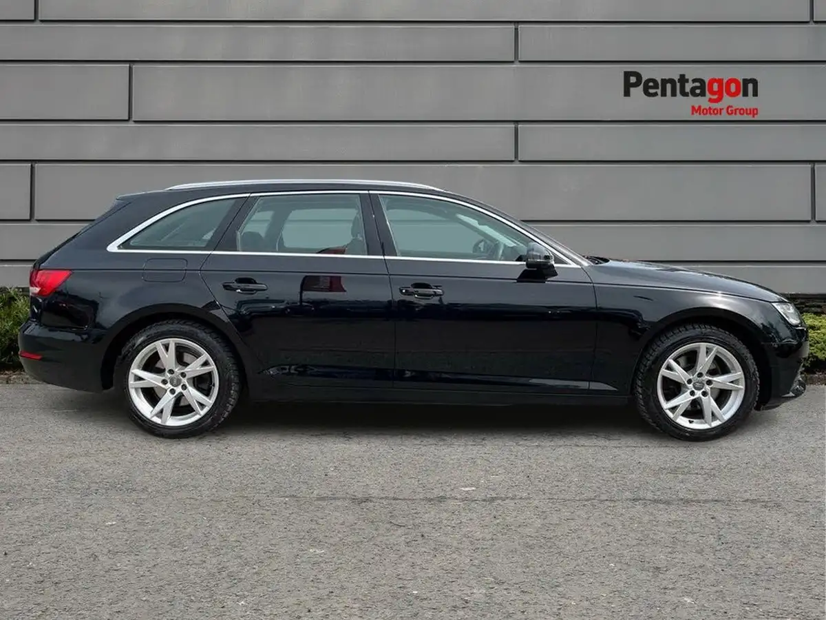 2016-audi-a4-avant-14-tfsi-sport-big-10