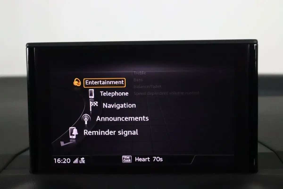 2019-audi-q2-16-30-tdi-sport-big-29