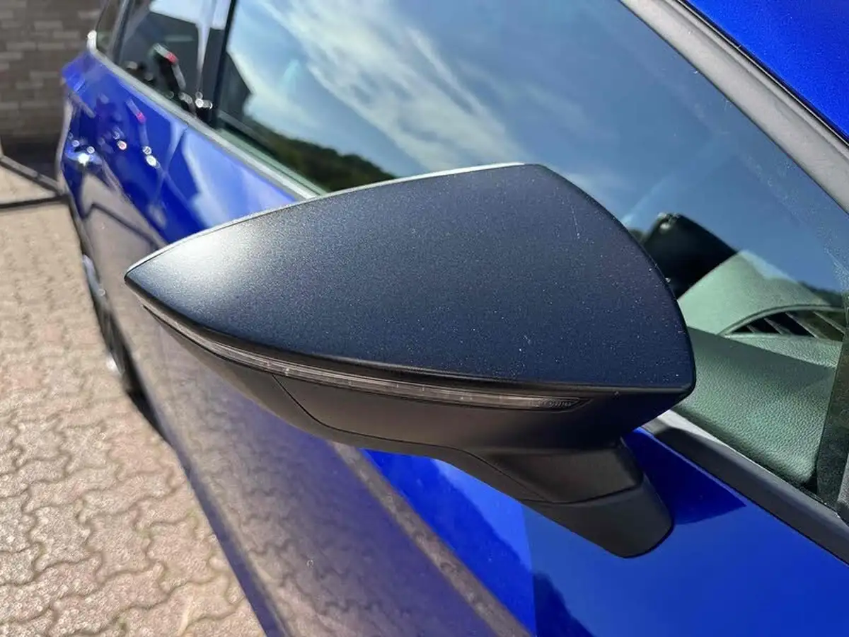 2020-seat-leon-20tdi-fr-black-edition-estate-dsg-big-9