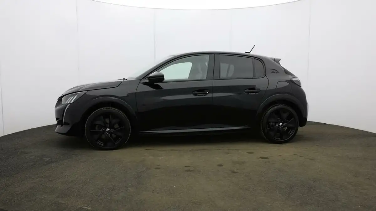 2021-peugeot-208-e-gt-50kwh-big-61