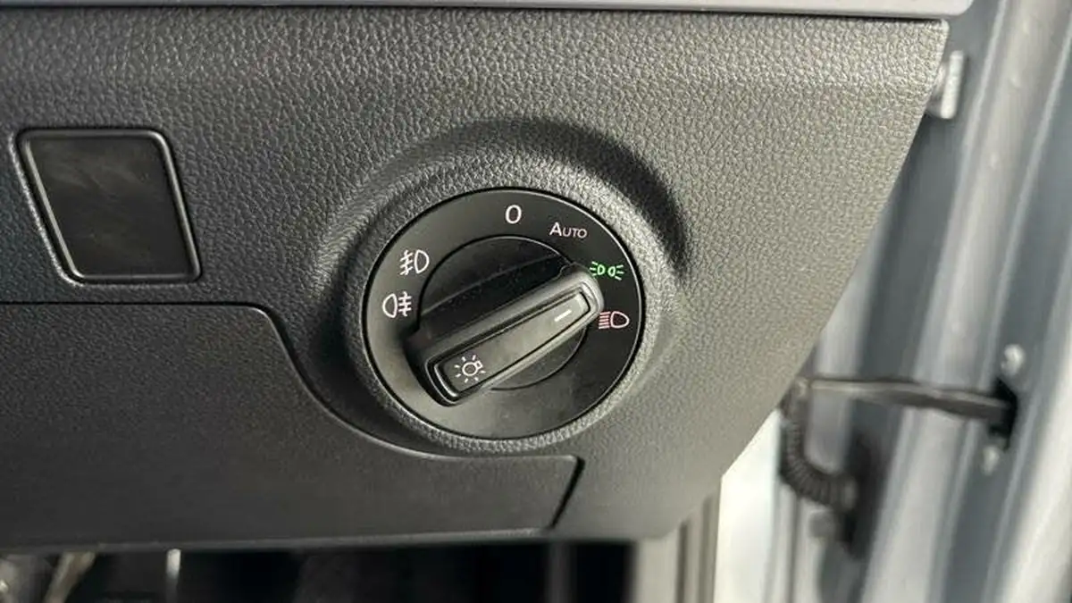 2023-seat-ibiza-10-mpi-fr-big-19