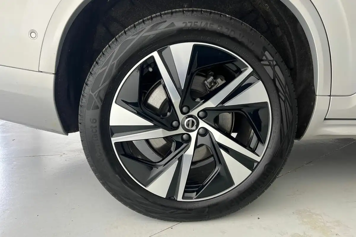 2024-volvo-xc90-20-b5-plus-big-23