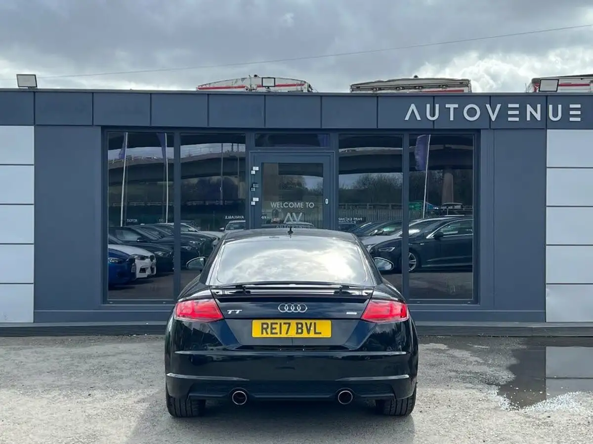 2017-audi-tt-coupe-20tdi-ultra-black-edition-big-17
