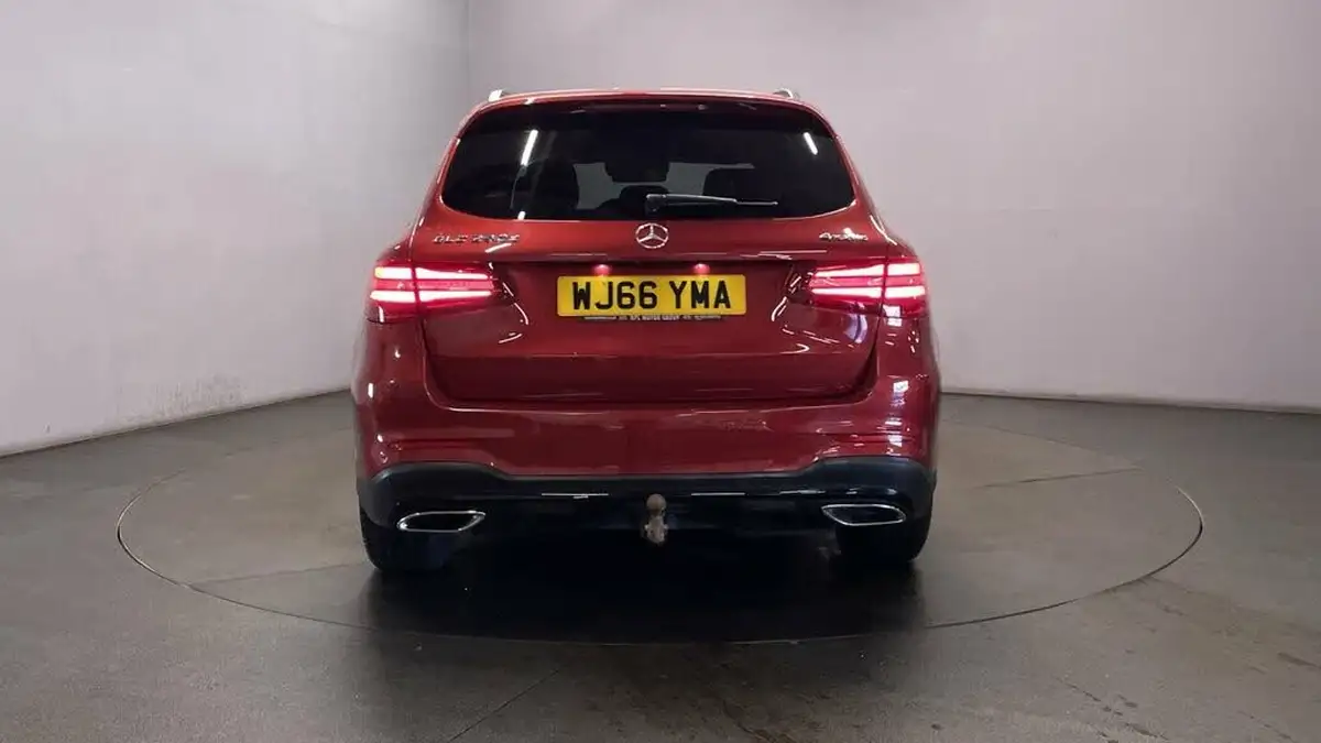 2016-mercedes-benz-glc-class-21d-glc250d-amg-line-ss-station-wagon-big-6